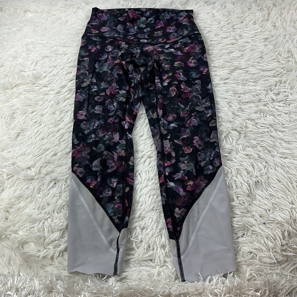 Lululemon Wunder Under Crop High-Rise *Roll Down Scallop Full-On Luxtreme 23" - Picture 1 of 6